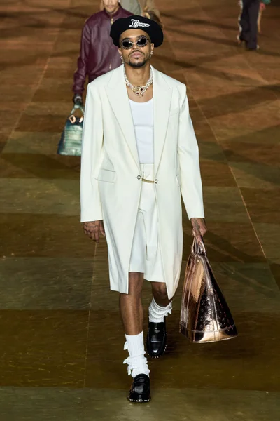 Look 58